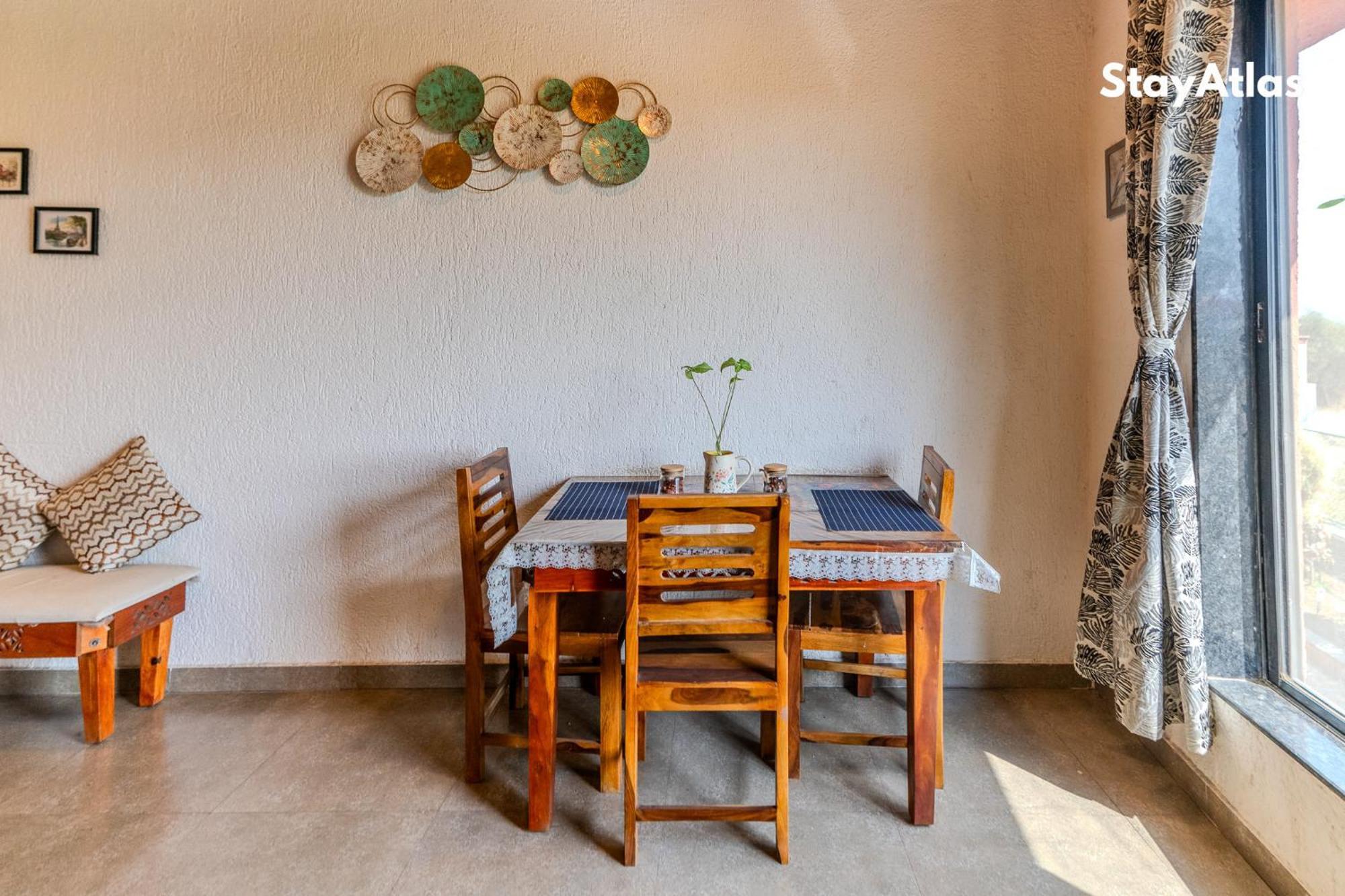 Nysa Villa & Homestay By Stayatlas Igatpuri Dış mekan fotoğraf