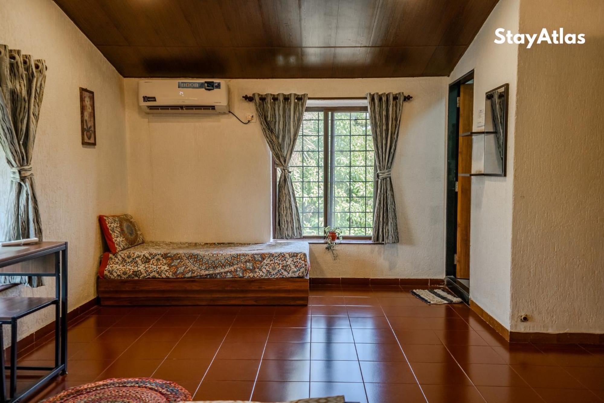 Nysa Villa & Homestay By Stayatlas Igatpuri Dış mekan fotoğraf